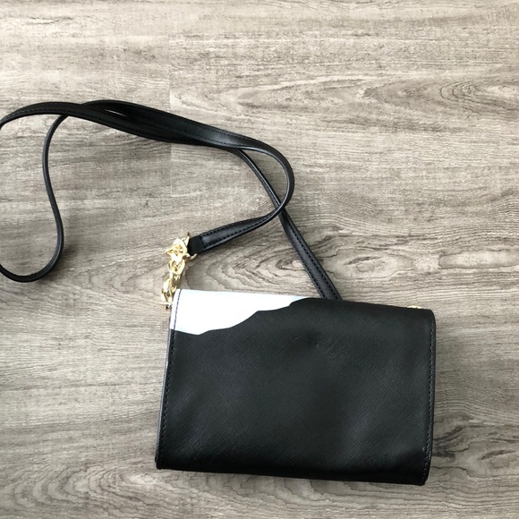 Karl Lagerfeld cross body Bag - Picture 2 of 3